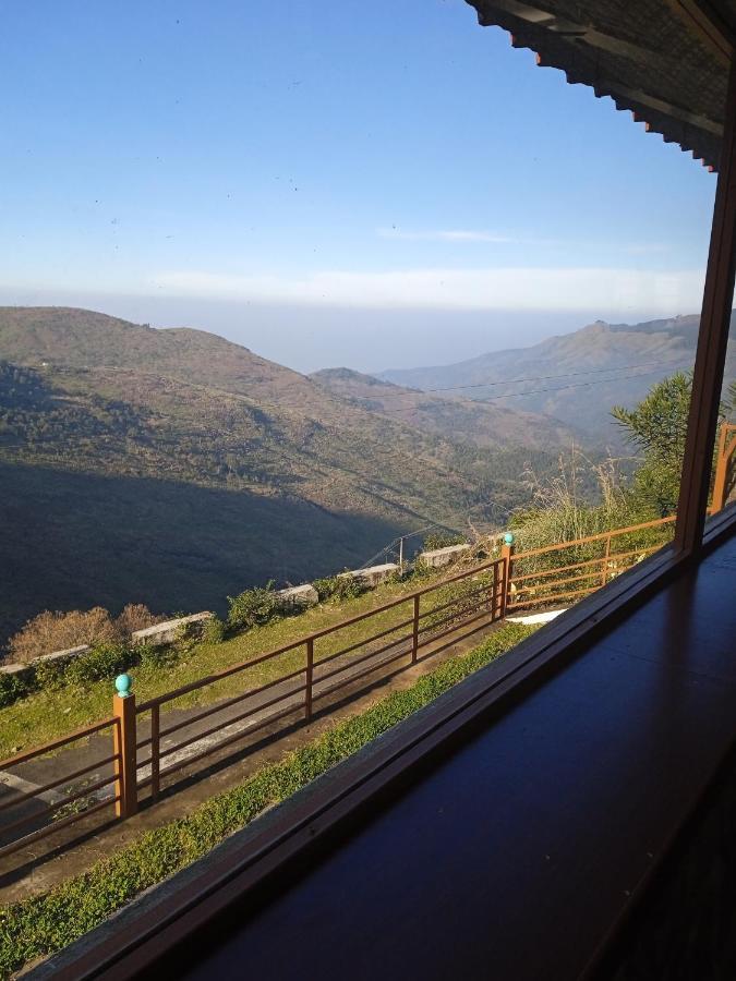 Noor Garden - Wood Cabins Kodaikanal Exteriör bild